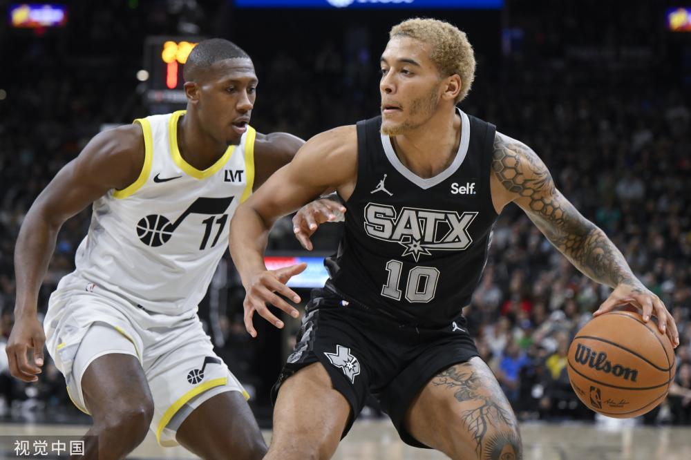 他也感受到 他也感受到